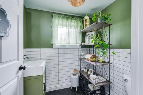Bathroom - 18 Ch. Scott, Chelsea, QC - Indoor Photo Showing Bathroom