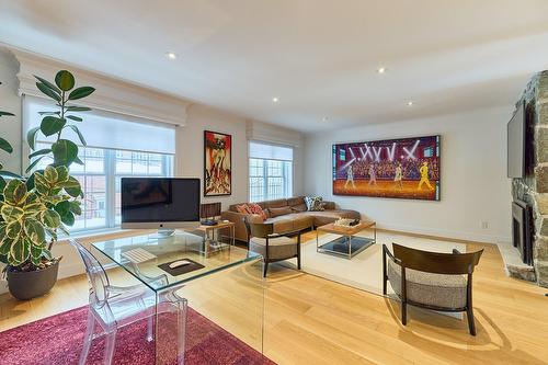 Living room - 737Z  - 739Z Rue De Versailles, Montréal (Ville-Marie), QC 