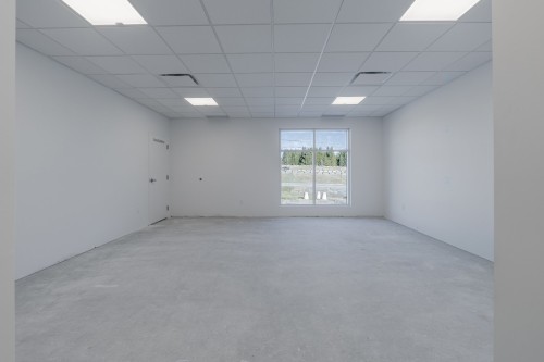 Bureau - 103-9950 Boul. Bourque, Sherbrooke (Brompton/Rock Forest/Saint-Élie/Deauville), QC - Indoor