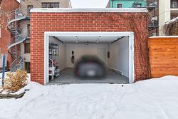 Garage - 