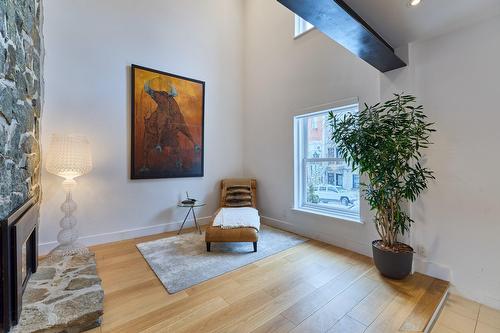 Den - 737  - 739 Rue De Versailles, Montréal (Ville-Marie), QC - Indoor Photo Showing Other Room