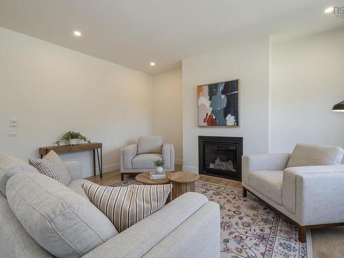 Pc-1 2 Pearlgarden Close, Dartmouth, NS 