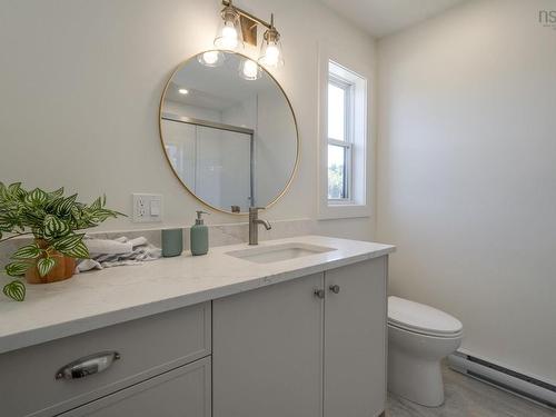 Pc-1 2 Pearlgarden Close, Dartmouth, NS 