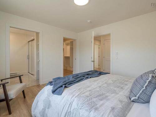 Pc-1 2 Pearlgarden Close, Dartmouth, NS 