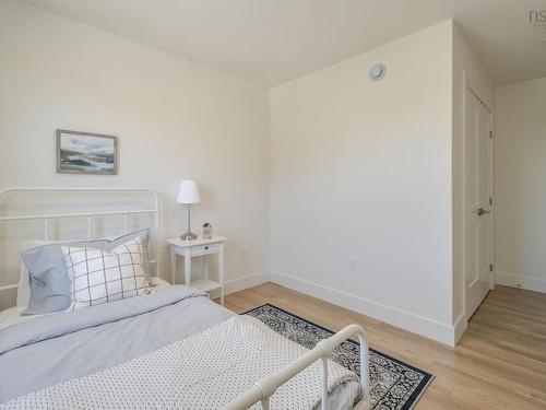 Pc-1 2 Pearlgarden Close, Dartmouth, NS 