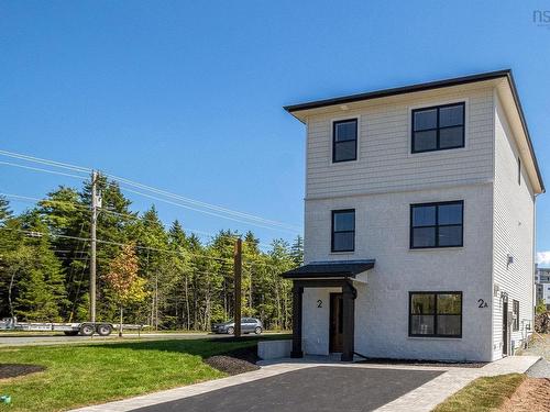 Pc-1 2 Pearlgarden Close, Dartmouth, NS 