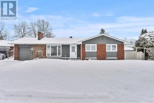 11 TRIPP CRESCENT  Ottawa, ON K2J 1C5