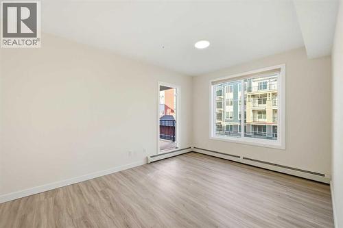 2221, 15 Skyview Point Crescent Ne, Calgary, AB - Indoor Photo Showing Other Room