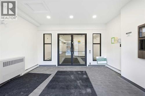 2221, 15 Skyview Point Crescent Ne, Calgary, AB - Indoor Photo Showing Other Room