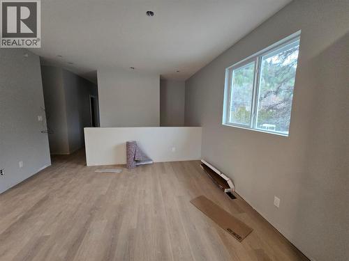 5868 Dallas Drive, Kamloops, BC - Indoor Photo Showing Other Room