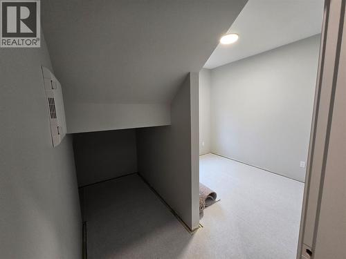 5868 Dallas Drive, Kamloops, BC - Indoor Photo Showing Other Room