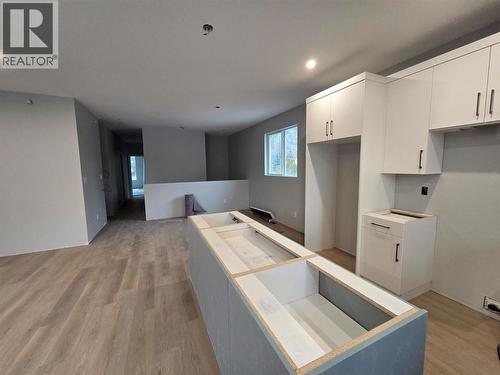 5868 Dallas Drive, Kamloops, BC - Indoor