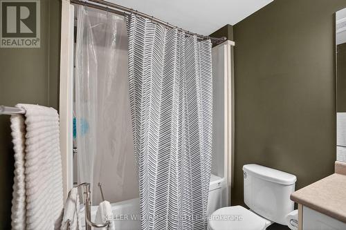 232 - 3320 Meadowgate Boulevard, London South (South U), ON - Indoor Photo Showing Bathroom