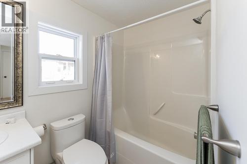 2914 Greenforest Crescent, Prince George, BC - Indoor Photo Showing Bathroom