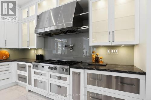 29 Junewood Crescent, Toronto, ON - Indoor Photo Showing Kitchen With Upgraded Kitchen