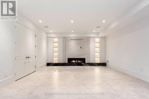 370 Glengrove Avenue W, Toronto, ON - Indoor With Fireplace