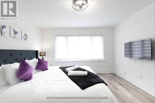 55 Raeburn Avenue, Toronto, ON - Indoor Photo Showing Bedroom