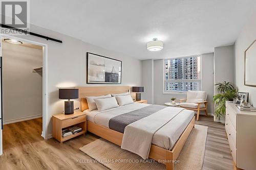 602 - 625 The West Mall, Toronto, ON - Indoor Photo Showing Bedroom