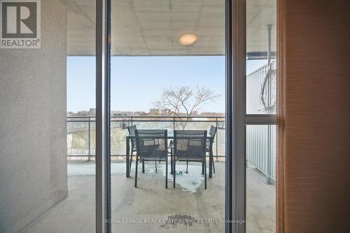 711 - 2464 Weston Road, Toronto, ON - Indoor Photo Showing Other Room