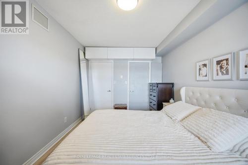 711 - 2464 Weston Road, Toronto, ON - Indoor Photo Showing Bedroom