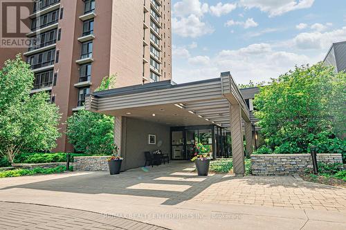 408 - 1400 Dixie Road, Mississauga, ON - Outdoor
