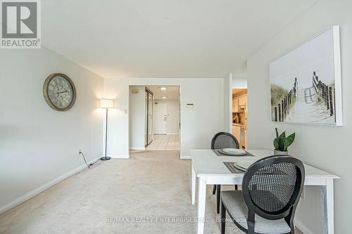 408 - 1400 Dixie Road, Mississauga, ON - Indoor