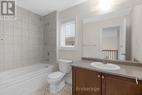 223 Thompson Road, Haldimand, ON - Indoor Photo Showing Bathroom