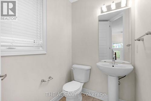 223 Thompson Road, Haldimand, ON - Indoor Photo Showing Bathroom