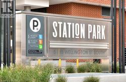 15 WELLINGTON Street S Unit# 1704  Kitchener, ON N2G 0E4