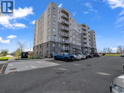 1675 Banwell Unit# 104, Windsor, ON - Outdoor With Facade