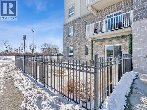 1675 Banwell Unit# 104, Windsor, ON - Outdoor