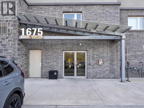 1675 Banwell Unit# 104, Windsor, ON -  Photo Showing Garage