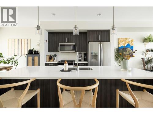 12798 Lake Hill Drive Unit# 8, Lake Country, BC - Indoor Photo Showing Kitchen With Upgraded Kitchen