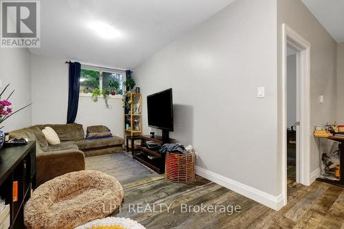 319 Glynn Avenue, Ottawa, ON 