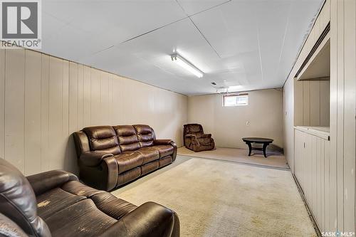 211 Main Street, Vanscoy, SK - Indoor Photo Showing Basement