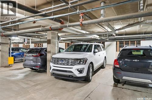 118 150 Pawlychenko Lane, Saskatoon, SK - Indoor Photo Showing Garage