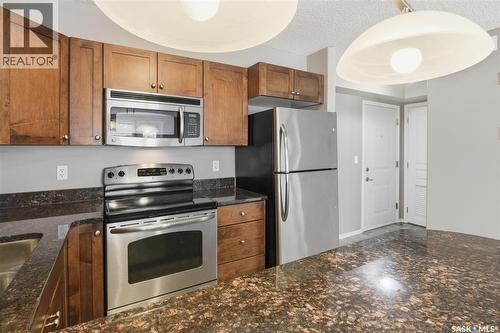 118 150 Pawlychenko Lane, Saskatoon, SK - Indoor Photo Showing Kitchen