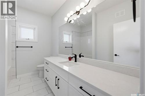 400 Eldorado Street, Warman, SK - Indoor Photo Showing Bathroom