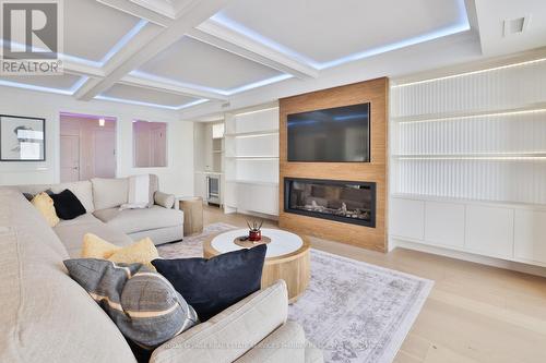 904 - 1477 Lakeshore Road, Burlington, ON - Indoor Photo Showing Living Room With Fireplace
