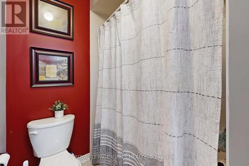 24 Arrowpoint Drive, Brampton, ON - Indoor Photo Showing Bathroom