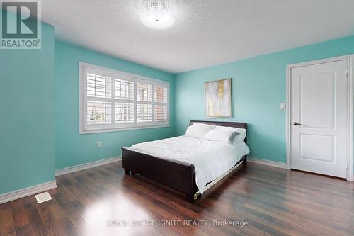 24 Arrowpoint Drive, Brampton, ON - Indoor Photo Showing Bedroom