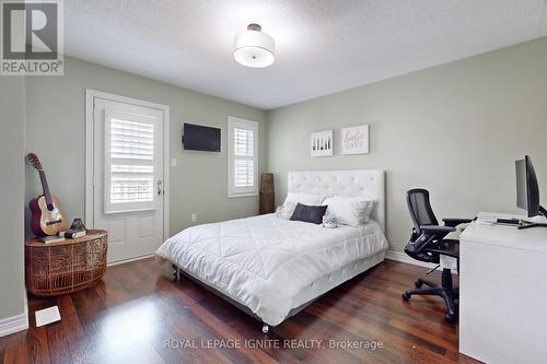 24 Arrowpoint Drive, Brampton, ON - Indoor Photo Showing Bedroom