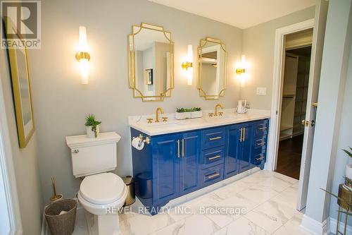 92 Highland Drive, Brantford, ON - Indoor Photo Showing Bathroom