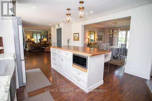 92 Highland Drive, Brantford, ON - Indoor