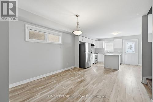 26 - 7768 Ascot Circle, Niagara Falls, ON - Indoor Photo Showing Kitchen