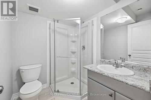 26 - 7768 Ascot Circle, Niagara Falls, ON - Indoor Photo Showing Bathroom