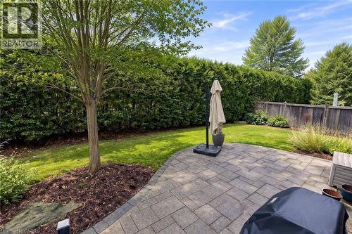 27 Black Walnut Crescent, Ancaster, ON - Outdoor