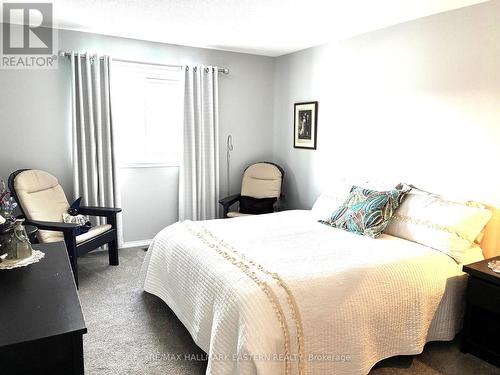 304C - 1099 Clonsilla Avenue Sw, Peterborough (Otonabee Ward 1), ON - Indoor Photo Showing Bedroom