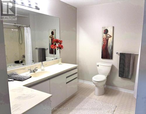 304C - 1099 Clonsilla Avenue Sw, Peterborough (Otonabee Ward 1), ON - Indoor Photo Showing Bathroom