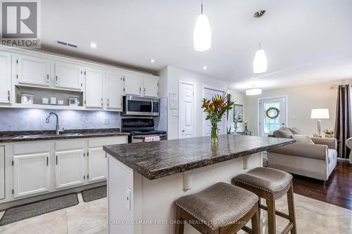 61 Druan Drive, Kawartha Lakes (Mariposa), ON - Indoor Photo Showing Kitchen
